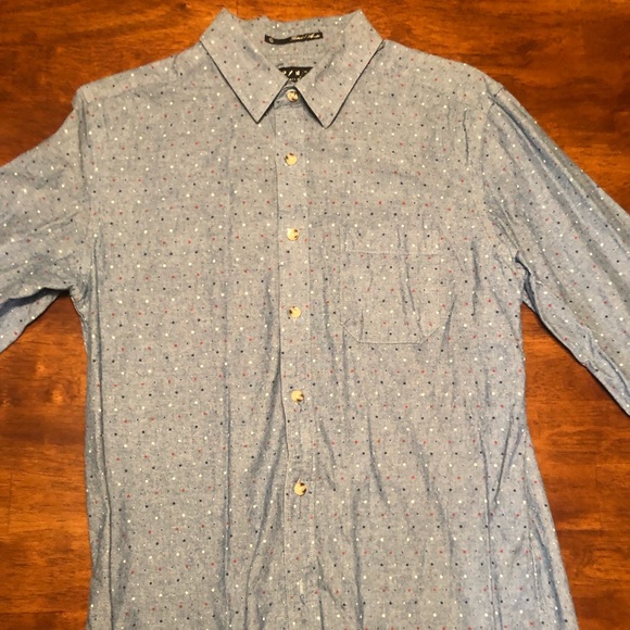 Men’s Denim Button Down Shirt - Picture 3 of 6